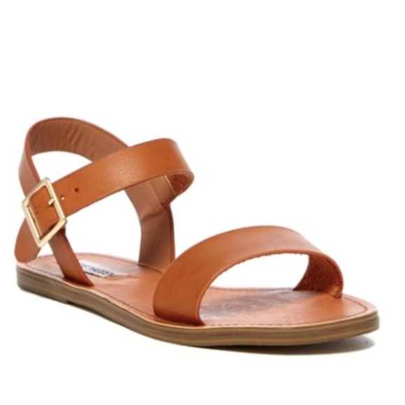 Steve Madden Shoes - Steve Madden ankle strap sandals